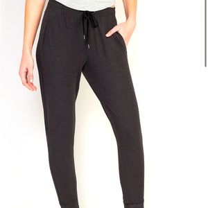 Old Navy breathe on charcoal gray joggers size S